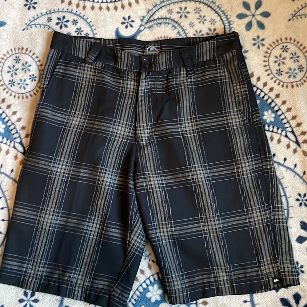 Quicksilver shorts